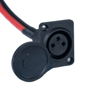 שקע טעינה בסוללה עם חוטים XLR