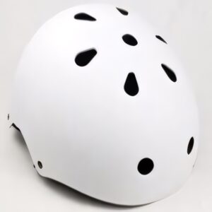קסדת פריסטייל rs urban shell – לבן נקי – מראה קלאסי במידות s, m, l